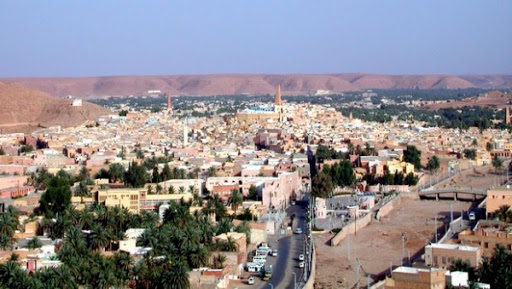 Treize personnes blessées dans le caillassage d’un bus à Ghardaïa