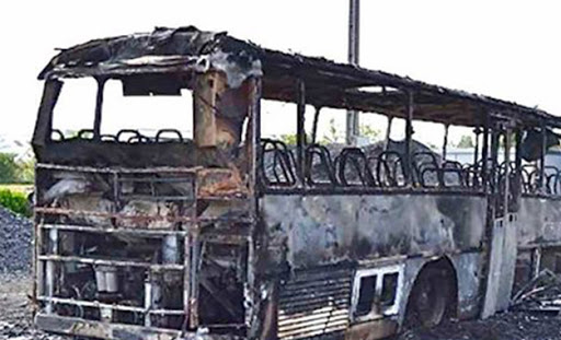 Un bus touristique tunisien a pris feu en Algérie