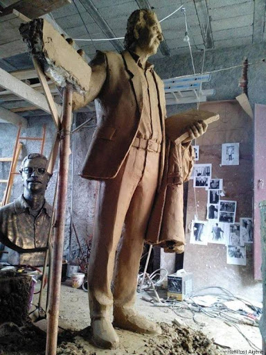 Une statue de Hocine Aït Ahmed inaugurée le 15 avril à Ath Ouacif, à Tizi Ouzou (MAJ)