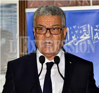 3 MAI: Journée mondiale de la liberté de la presse: Le FLN rend hommage à Nait Mazi