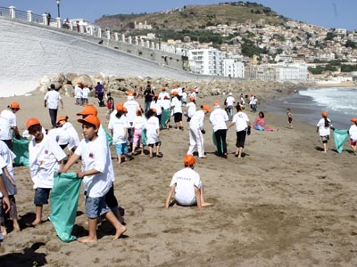 4e édition de « Ports bleus » Ferroukhi, Ouali et Talaï lancent l’opération depuis Gouraya