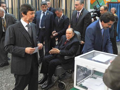 Algérie. Le clan présidentiel ficelle la succession de Bouteflika