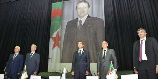 Analyse : La bourgeoisie peut-elle gouverner l’Algérie ?