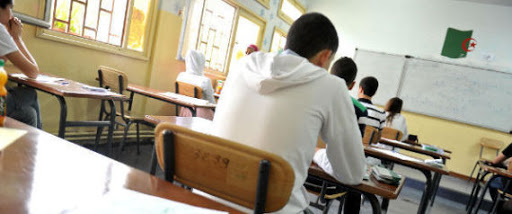 Bac 2016: Brouilleurs et détecteurs de smartphones dans les centres d&rsquo;examen d&rsquo;Alger