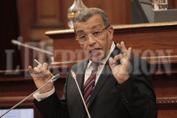 Benkhalfa se rétracte:« Pas d’emprunt extérieur »