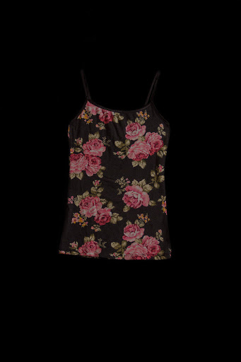 Cette photographe expose ce que portaient des étudiantes victimes d&rsquo;agression sexuelle