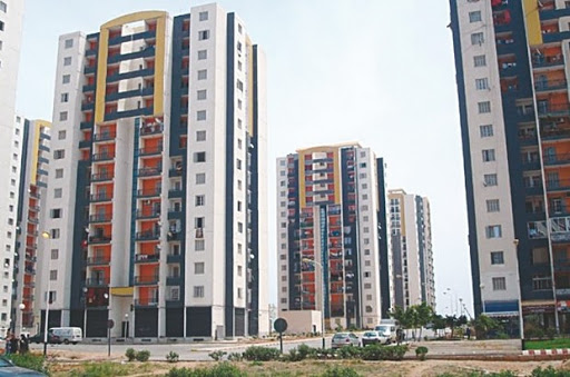 Cité AADL des Bananiers: Espaces communs dégradés, ascenseurs en panne