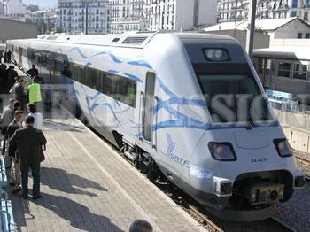 Entre la grève des cheminots et les gaucheries de Benkhelfa: Les deux visages de la crise