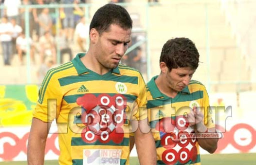 JSK : Ziti et Ferrahi  empêchés de s’entraîner avec le groupe