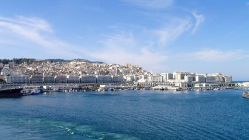 Jumelage Alger centre-El Ayoun: signature d&rsquo;un accord de coopération