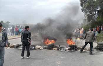 La RN 12 fermée pour la énième fois par des demandeurs de logements