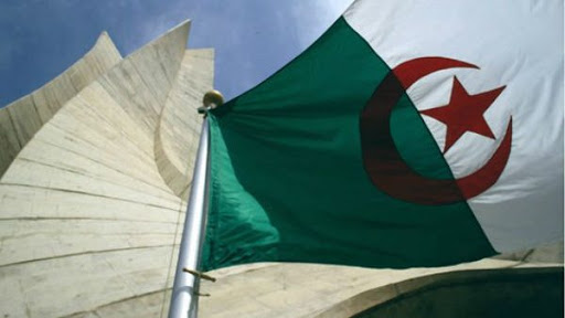 L’Algérie décrète un deuil national de 8 jours