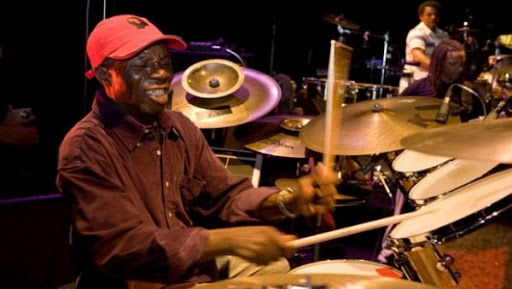 Le batteur ivoirien Paco Séry célèbre le jazz à Alger