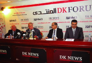 Le président de la CNASPS M. Saïd Ayachi, le Pr Boudjema Souilah, le Pr Sahel Makhlouf et Mustapha Amine Kettab, cadre dirigeant du Polisario, invités hier du forum de dk news/ Un mot clé : la solidarité