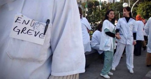 Le syndicat des praticiens de Santé publique (SNPSP) organise un sit-in à l’hôpital Mustapha