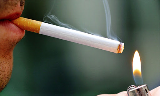 Les conséquences du tabac sur la santé en débat à alger