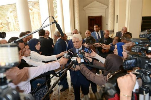 Louh appelle à s’abstenir de tout commentaire sur les affaires portées devant la justice