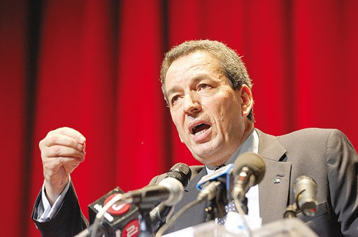 Meeting d’Amara Benyounès à la salle El-Mougar: “La justice doit être libre et indépendante”