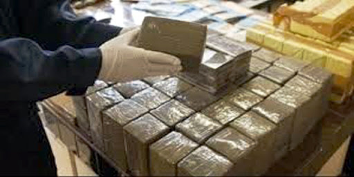 Mostaganem: la mer rejette un colis de kif traité de 33 kg