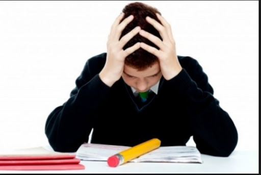 Nécessité de mettre fin à la déperdition scolaire et au redoublement des classes