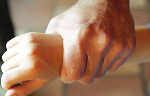 Oran:Condamnés à la prison pour viol collectif sur mineur