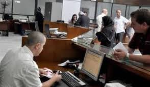 Plan national de simplification des procédures administratives: présentation du bilan 2015