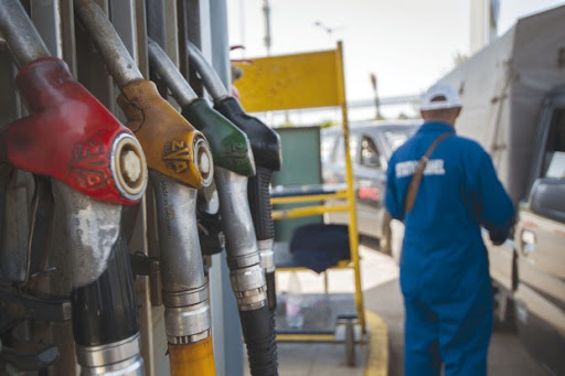 Pour accroître la capacité de stockage de carburants à Sidi Bel-Abbès: Plus de 15 milliards de dinars débloqués