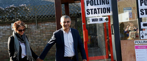 Royaume-uni: le Labour revendique la victoire de Sadiq Khan à la mairie de Londres