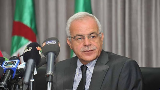 Sa démarche obéit à une feuille de route qui met Bouteflika hors circuit: Succession : pour qui roule Grine ?