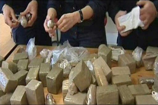 Saisie d’armes à feu et plus de 5 quintaux de kif traité