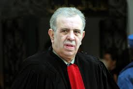 Suppression de l’autorité de régulation de la presse écrite: Maître Ksentini s’offusque des propos de Hamid Grine