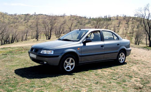 Tahkout va construire des voitures iraniennes en Algérie