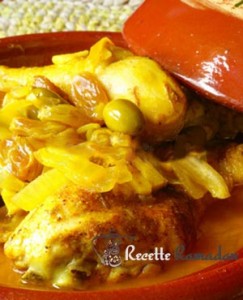 Tajine de poulet aux olives et citron confit