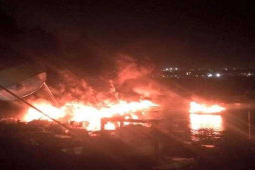 Un violent incendie ravage 30 Yachts à Sidi Fredj
