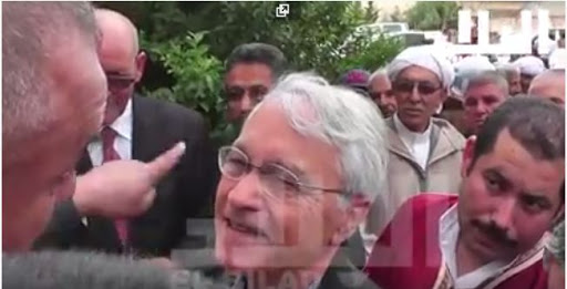 Vidéo: Chakib Khelil « plébiscité » lors de sa visite à Tlemcen