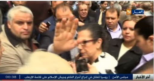 Vidéo: Quand Louisa Hanoune s’attaque à un journaliste d’Ennahar TV