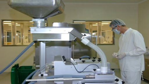 Alger: un centre de formation spécialisé dans la fabrication de médicaments