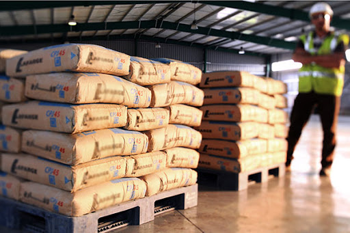 Béchar : Bouchouareb annonce trois projets historiques