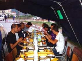 Blida : la sûreté de wilaya organise des f’tours au profit des usagers de la route