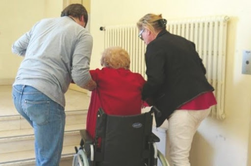 Cnas à Constantine: L’ascenseur interdit aux malades !