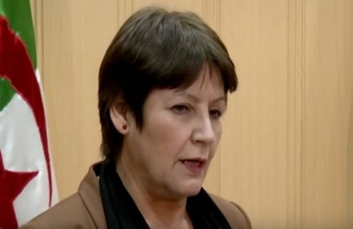 Des députés demandent la tête de Benghebrit