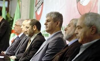 Des divergences idéologiques intenses existent entre ses membres: La Cltd agonise