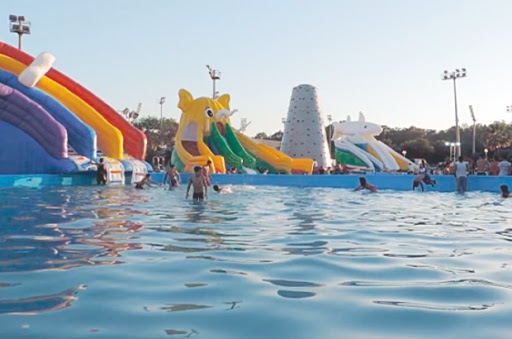 En raison de l’absence des agents de sécurité :L’aire de jeux, située en face du complexe du 5-Juillet, fermée le week-end