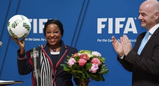 Fatma Samoura, nouvelle secrétaire générale de la Fifa prend ses fonctions