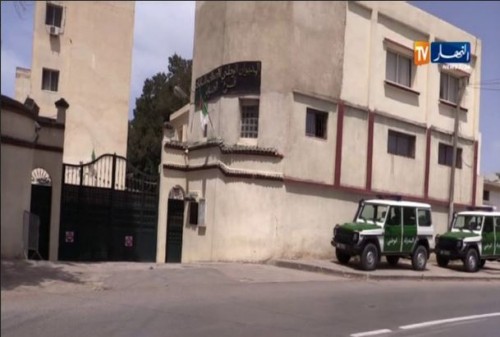 Fuites de sujets du Bac : Des gendarmes bouclent le siège de l’ONEC