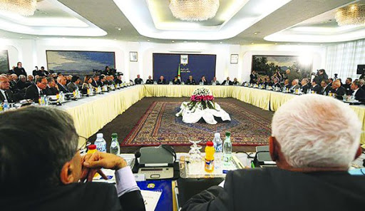 L’APN et le Sénat exclus du débat