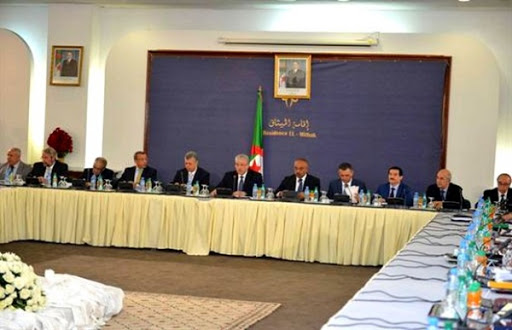 Les conditions actuelles « ne permettent plus » le départ à la retraite sans condition d’âge