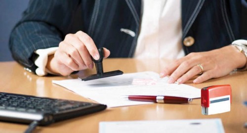 Les erreurs des registres de l’état civil peuvent être rectifiées au niveau des ambassades et consulats