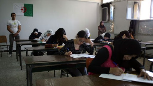 Les réseaux sociaux risquent d’être bloqués durant le Bac bis