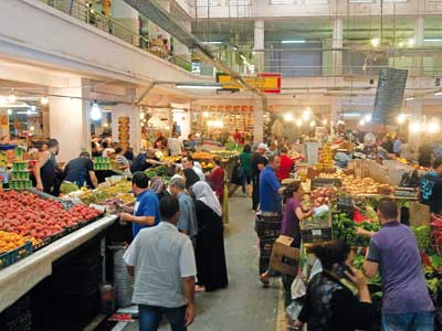 Marché Réda-Houhou (ex-clauzel) La Musique chaâbi pour détendre l’atmosphère